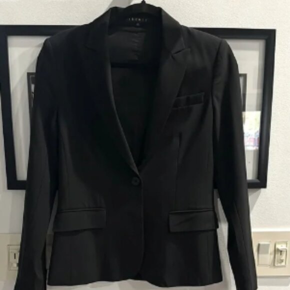 Theory classic black fitted blazer size 4 - Picture 1 of 4